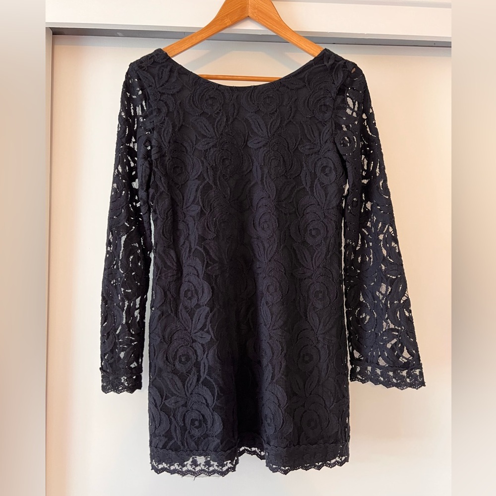 Black lace mini dress with low back - Size small